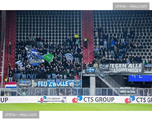 为应对欧战赛制改革，多支法甲球队计划夏季扩建主场更衣室与媒体区